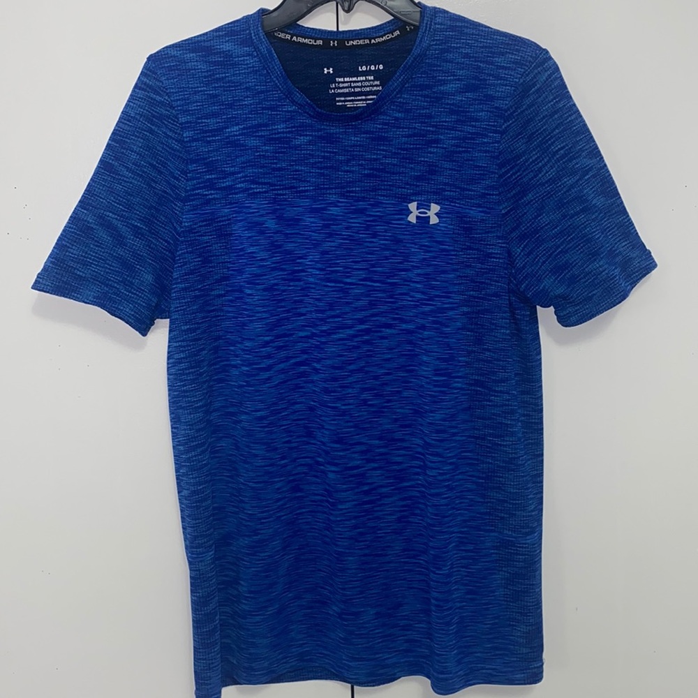 UNDER ARMOUR SEAMLESS TEE